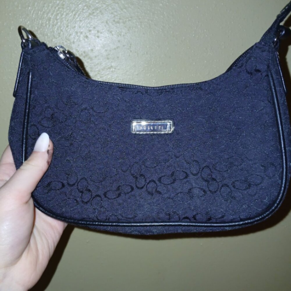 Cute black rosetti purse